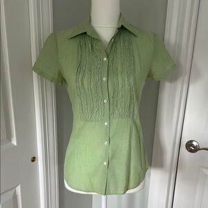 J. Crew Green Fitted Button Down Shirt with Ruffle Detail - Size 0